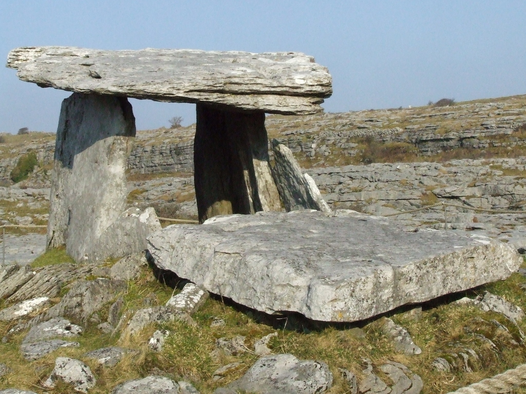 Poulnabrone Dolmen